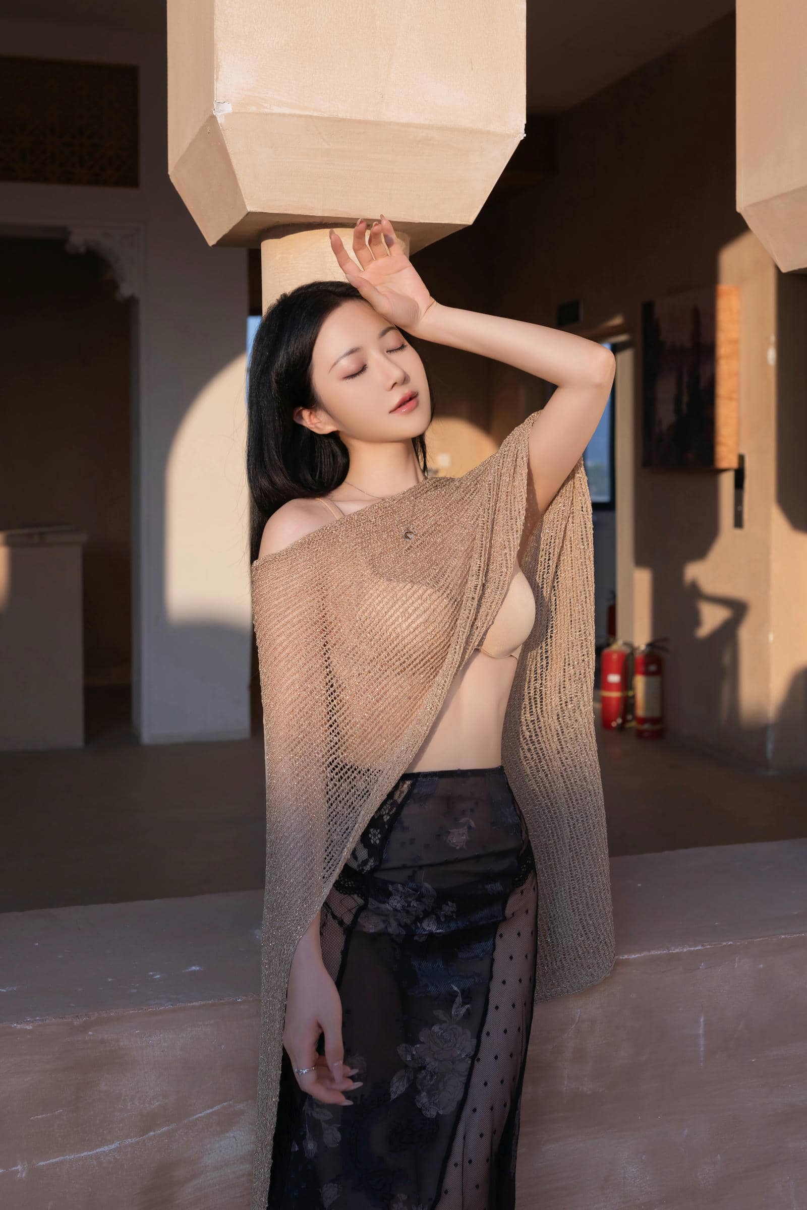 图片[3]Xiuren秀人写真高清美女套图写真下载-看套图鱼子酱Fish – 内购原版 NO.256 乌托邦的沙Xiuren秀人写真高清美女套图写真下载-看套图看套图