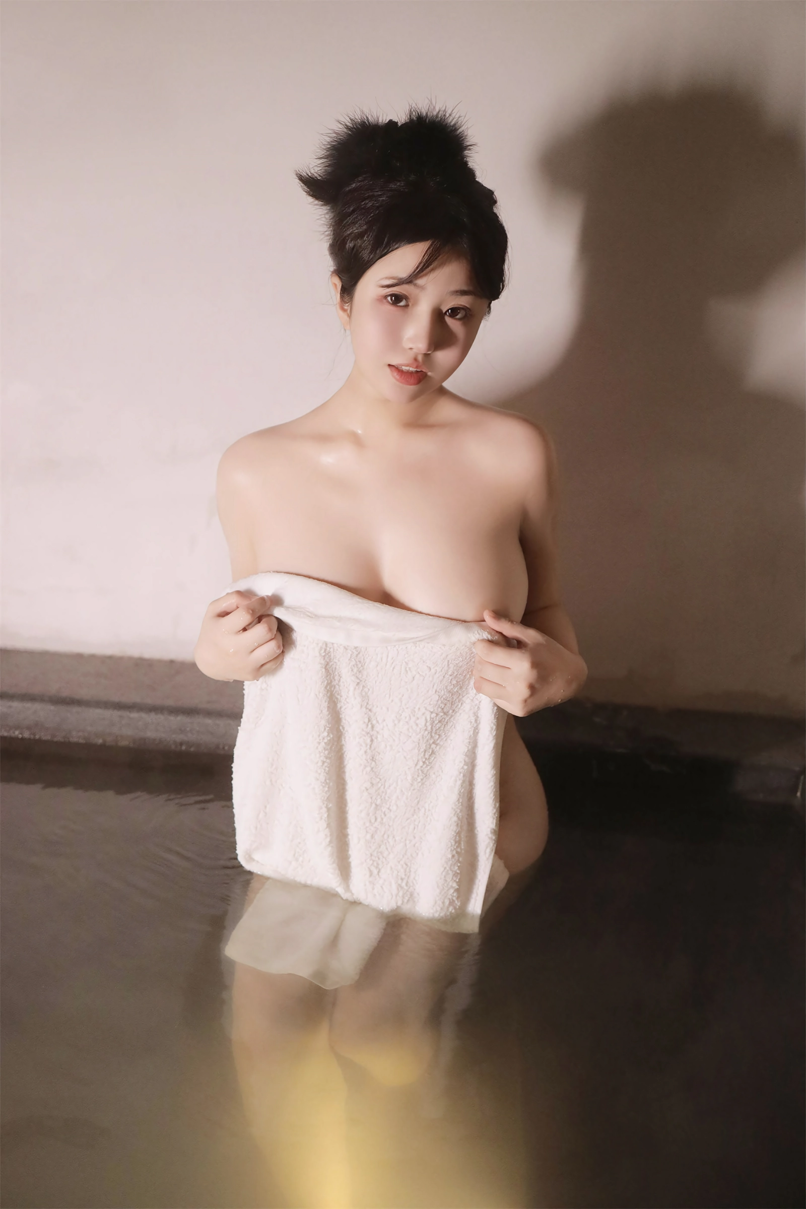 图片[5]Xiuren秀人写真高清美女套图写真下载-看套图陈小花 – 泡澡无水印无圣光版Xiuren秀人写真高清美女套图写真下载-看套图看套图