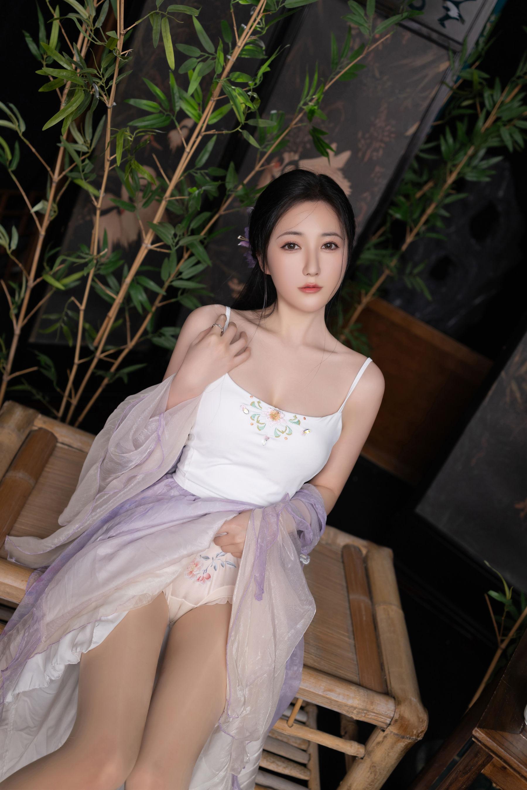 图片[4]Xiuren秀人写真高清美女套图写真下载-看套图[秀人付费] 鱼子酱Fish 诱人私拍福利 蝴蝶Xiuren秀人写真高清美女套图写真下载-看套图看套图