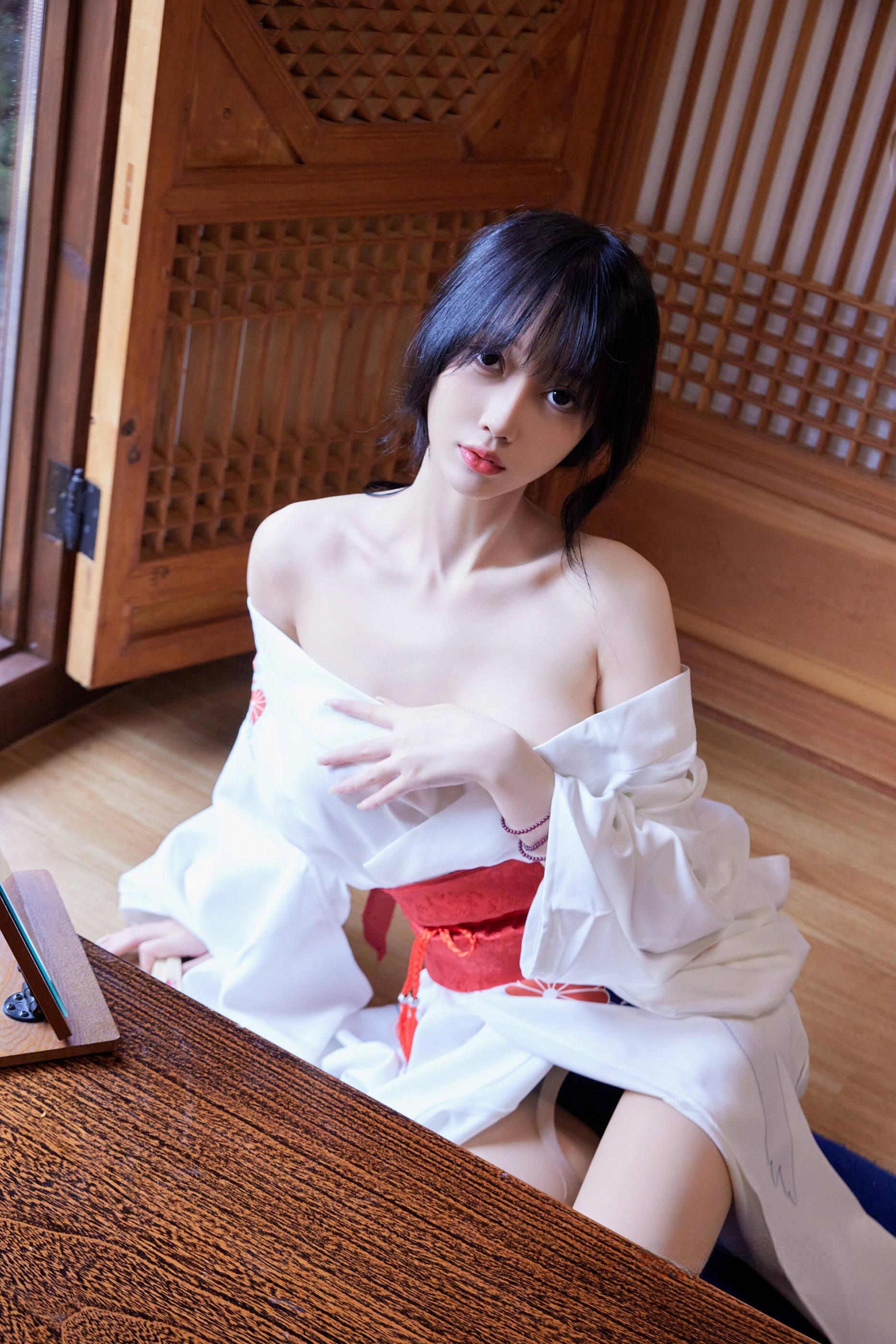 图片[3]-[内购原版] 玥儿玥 诱人私拍福利 日式和服-看套图