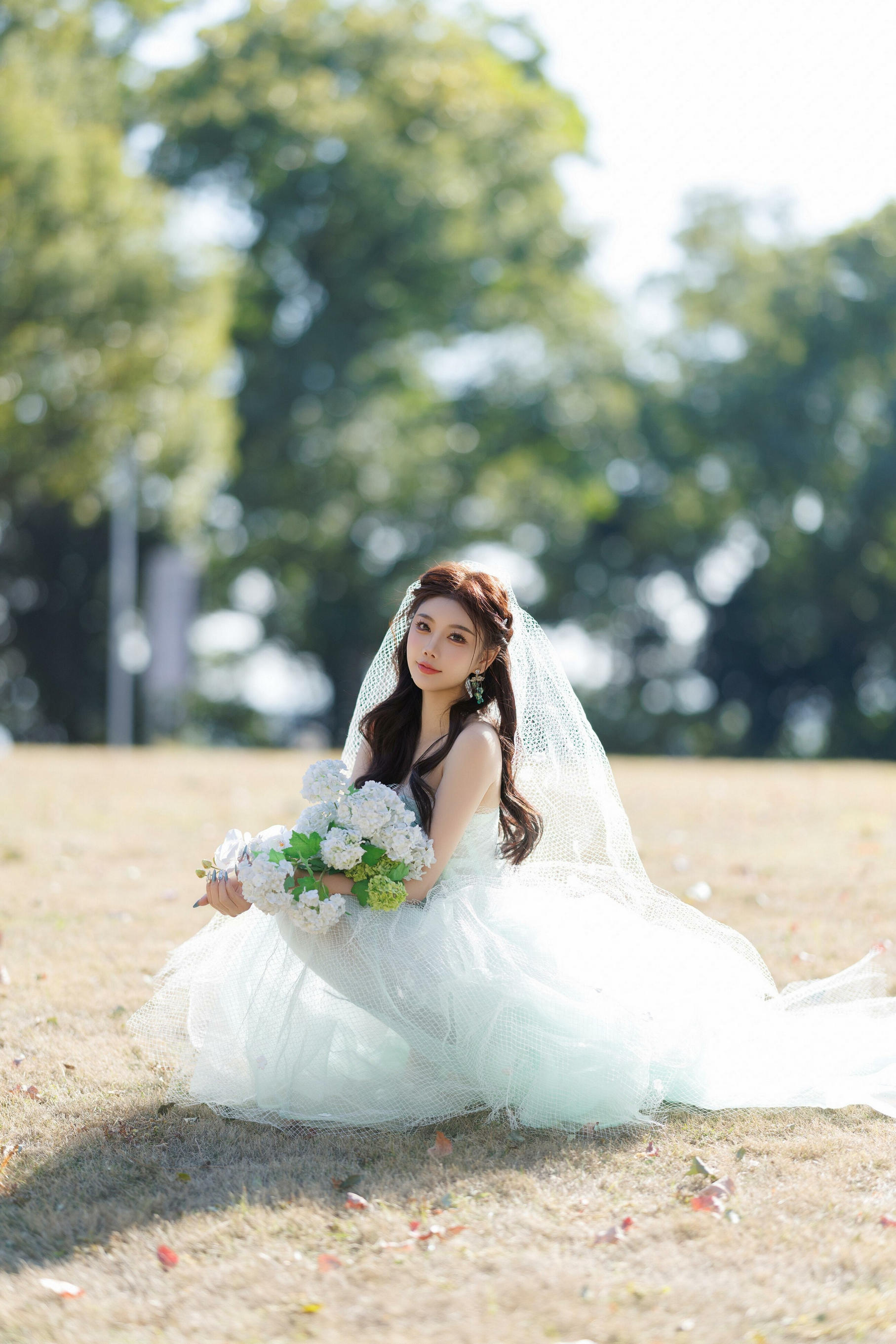 图片[5]Xiuren秀人写真高清美女套图写真下载-看套图[秀人内购] 杨晨晨 诱人私拍福利 黑白婚纱Xiuren秀人写真高清美女套图写真下载-看套图看套图